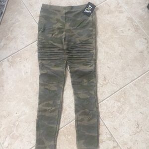 Camouflage leggings.